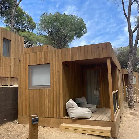 Wecamp Cala Montgo 2*
