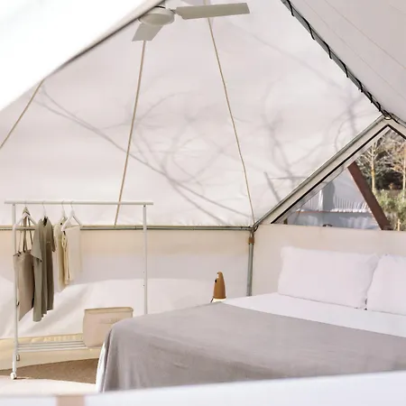 Wecamp Cala Montgo 2*